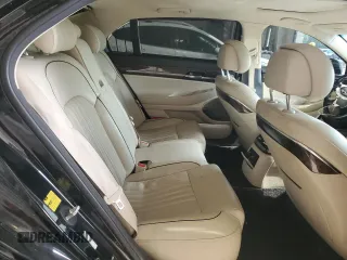 2017 Genesis G90 Premium z VIN KMHG34JA8HU027869, wystawiony jako Copart lot #59992215 z przebiegiem 143 421 mil mil oraz Czysty tytuł • Clean title. Historia ofert i sprzedaży dostępna na DreamBid. Obrazek 10.