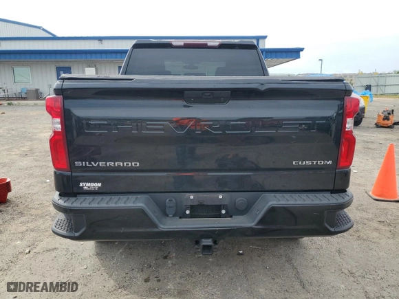 2019 Chevrolet Silverado 1500 Custom Trail Boss with VIN 3GCPYCEH4KG201678, listed as a Copart auction lot 72026174 with 67,257 mi miles and Salvage Title. Bid and sale history available at carsss.com. Image 6.