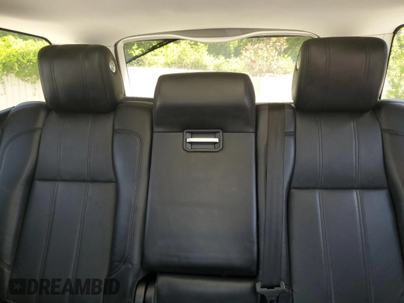 2015 Land Rover Range Rover HSE with VIN SALGS2VF9FA207533, listed as a Copart auction lot 57493925 with 42,765 mi miles and Clean title. Bid and sale history available at DreamBid. Image 10.