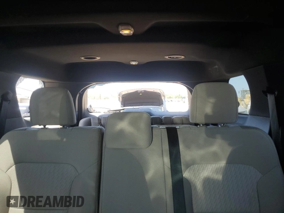 2019 Ford Explorer with VIN 1FM5K7B88KGA76647, listed as a Copart auction lot 52180405 with 111,937 mi miles and Clean title. Bid and sale history available at DreamBid. Image 10.