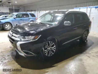 2017 Mitsubishi Outlander SE with VIN JA4AZ3A37HZ038668, listed as a Copart auction lot 88878995 with 95,706 mi miles and Salvage Title. Bid and sale history available at carsss.com. Image 1.