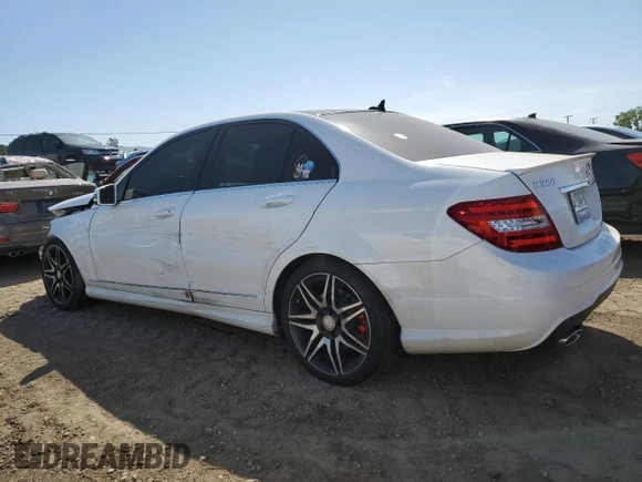 2013 Mercedes-Benz C 300 Sport с VIN WDDGF8AB8DR257135, выставлен на аукционе Copart как лот 52986075 с пробегом 90 884 миль миль и Списание • Salvage title. История ставок и продаж доступна на DreamBid. Изображение 2.