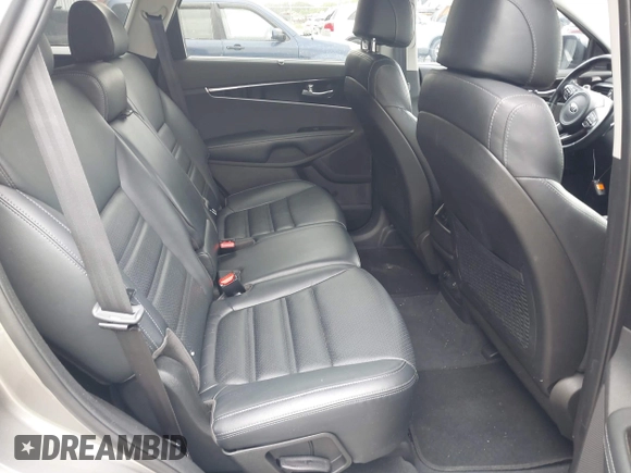 2017 Kia Sorento EX with VIN 5XYPH4A12HG273646, listed as a IAAI auction lot 42443730 with 121,647 mi miles and . Bid and sale history available at DreamBid. Image 8.