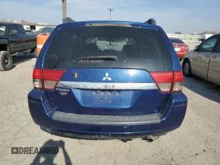 2010 Mitsubishi Endeavor LS with VIN 4A4JN2AS0AE001874, listed as a Copart auction lot 76794014 with 186,399 mi miles and Salvage Title. Bid and sale history available at carsss.com. Image 6.