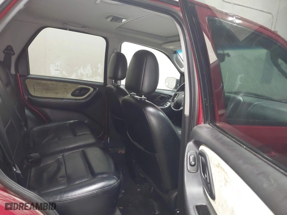 2005 Ford Escape Limited with VIN 1FMYU94115KB50317, listed as a IAAI auction lot 41852013 with 161,181 mi miles. Bid and sale history available at carsss.com. Image 8.
