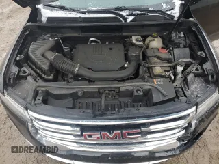 2022 GMC Acadia SLE z VIN 1GKKNRL46NZ100740, wystawiony jako Copart lot #84398654 z przebiegiem 62 187 mil mil oraz Szkoda całkowita • Salvage title. Historia ofert i sprzedaży dostępna na DreamBid. Obrazek 14.