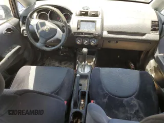 2008 Honda Fit с VIN JHMGD38428S058105, выставлен на аукционе Copart как лот 59509925 с пробегом 148 453 миль миль и Чистый • Clean title. История ставок и продаж доступна на DreamBid. Изображение 8.
