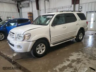 2006 Toyota Sequoia SR5 with VIN 5TDBT44A26S263705, listed as a Copart auction lot 47549295 with 221,213 mi miles and Non Repairable. Bid and sale history available at carsss.com. Image 1.