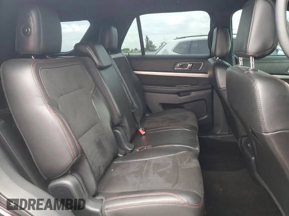 2018 Ford Explorer XLT z VIN 1FM5K7D89JGC52102, wystawiony jako Copart lot #62730855 z przebiegiem 49 949 mil mil oraz Czysty tytuł • Clean title. Historia ofert i sprzedaży dostępna na DreamBid. Obrazek 11.