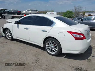 2010 Nissan Maxima 3.5 SV with VIN 1N4AA5AP1AC846119, listed as a IAAI auction lot 42091474 with 146,750 mi miles. Bid and sale history available at carsss.com. Image 3.
