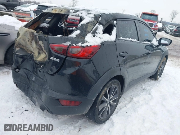 2018 Mazda CX-3 Touring with VIN JM1DKDC74J0304347, listed as a IAAI auction lot 41298914 with 1 mi miles. Bid and sale history available at carsss.com. Image 4.