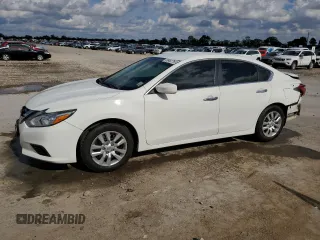 2017 Nissan Altima S z VIN 1N4AL3AP0HN358597, wystawiony jako Copart lot #55482765 z przebiegiem 105 146 mil mil oraz Szkoda całkowita • Salvage title. Historia ofert i sprzedaży dostępna na DreamBid. Obrazek 1.