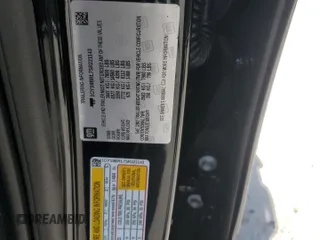 2025 Cadillac Escalade z VIN 1GYS9BRL7SR221143, wystawiony jako Copart lot #55594795 z przebiegiem 463 mil mil oraz Szkoda całkowita • Salvage title. Historia ofert i sprzedaży dostępna na DreamBid. Obrazek 14.