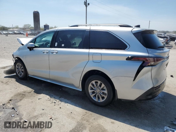 2024 Toyota Sienna XLE z VIN 5TDYRKEC5RS212975, wystawiony jako Copart lot #50904095 z przebiegiem Nie podano mil oraz Szkoda całkowita • Salvage title. Historia ofert i sprzedaży dostępna na DreamBid. Obrazek 2.