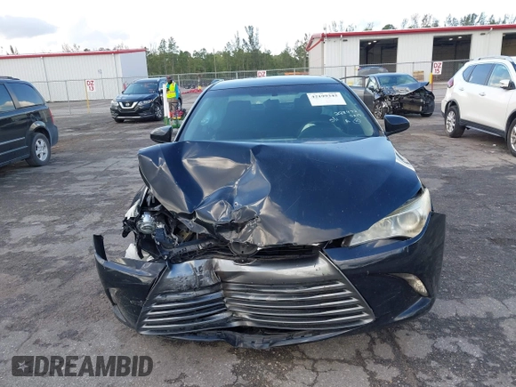 2017 Toyota Camry XLE z VIN 4T1BF1FK1HU805219, wystawiony jako IAAI lot #42199342 z przebiegiem 133 102 mil mil oraz . Historia ofert i sprzedaży dostępna na DreamBid. Obrazek 6.