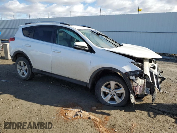 2014 Toyota RAV4 XLE with VIN 2T3RFREV4EW130395, listed as a Copart auction lot 47382795 with 0 mi miles and Salvage Title. Bid and sale history available at carsss.com. Image 4.