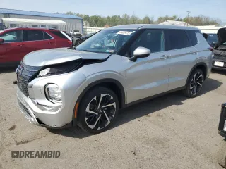 2023 Mitsubishi Outlander SE z VIN JA4J4UA8XPZ030868, wystawiony jako Copart lot #54826715 z przebiegiem 48 777 mil mil oraz Szkoda całkowita • Salvage title. Historia ofert i sprzedaży dostępna na DreamBid. Obrazek 1.