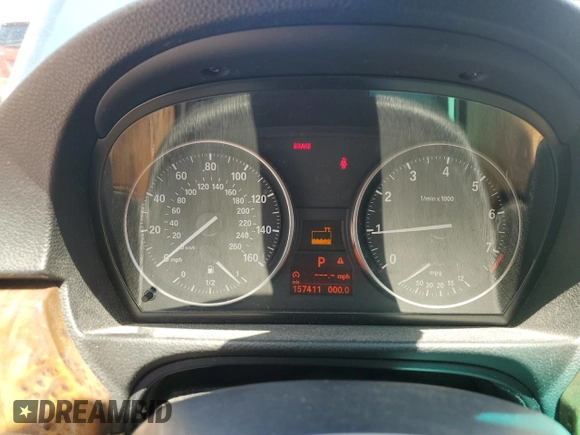 2008 BMW 3 Series 328i z VIN WBAVA33518P142319, wystawiony jako Copart lot #57081045 z przebiegiem 157 411 mil mil oraz Szkoda całkowita • Salvage title. Historia ofert i sprzedaży dostępna na DreamBid. Obrazek 9.