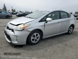 2014 Toyota Prius Four with VIN JTDKN3DU0E0368646, listed as a Copart auction lot 62366565 with 96,899 mi miles and Salvage title. Bid and sale history available at DreamBid. Image 1.