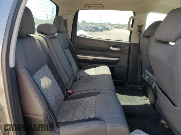 2015 Toyota Tundra 4WD Truck SR5 with VIN 5TFDY5F16FX428758, listed as a Copart auction lot 54232625 with 366,796 mi miles and Clean Title. Bid and sale history available at carsss.com. Image 10.