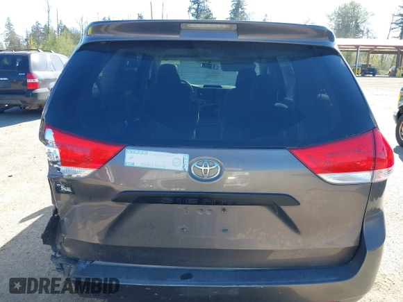 2013 Toyota Sienna L with VIN 5TDZK3DC1DS400675, listed as a IAAI auction lot 42053231 with 85,070 mi miles. Bid and sale history available at carsss.com. Image 16.