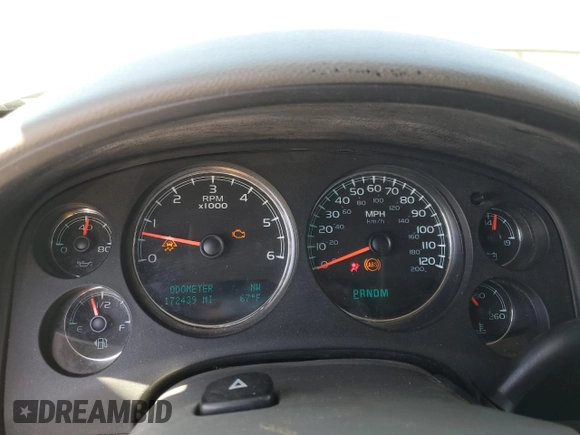 2010 Chevrolet Suburban LT with VIN 1GNUCJE00AR241777, listed as a Copart auction lot 54056355 with 172,439 mi miles and Salvage title. Bid and sale history available at DreamBid. Image 9.