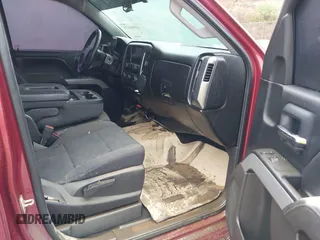 2018 Chevrolet Silverado 1500 LT with VIN 3GCUKREC2JG201754, listed as a IAAI auction lot 41944175 with 112,305 mi miles. Bid and sale history available at carsss.com. Image 5.