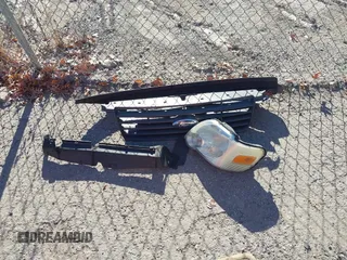 2006 Ford Explorer XLS с VIN 1FMEU72E56UA25727, выставлен на аукционе IAAI как лот 40819312 с пробегом 199 740 миль миль и . История ставок и продаж доступна на DreamBid. Изображение 12.