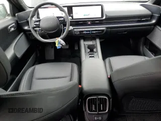 2023 Hyundai Ioniq 6 SEL z VIN KMHM34AA7PA034024, wystawiony jako Copart lot #77800163 z przebiegiem 29 mil mil oraz . Historia ofert i sprzedaży dostępna na DreamBid. Obrazek 8.