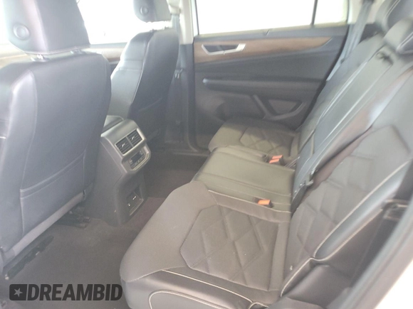 2024 Volkswagen Atlas SE с VIN 1V2HR2CAXRC555931, выставлен на аукционе IAAI как лот 42791731 с пробегом 26 459 миль миль и . История ставок и продаж доступна на DreamBid. Изображение 14.
