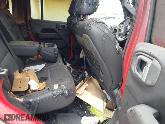 2021 Jeep Wrangler Unlimited Rubicon with VIN 1C4JJXFM1MW830218, listed as a IAAI auction lot 39934037 with Not provided miles and . Bid and sale history available at DreamBid. Image 8.