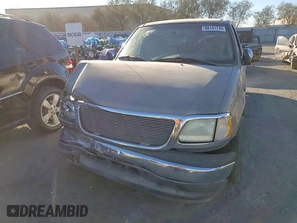 2002 Ford F-150 XL with VIN 1FTRX17W62NA17295, listed as a Copart auction lot 88131735 with 0 mi miles and Salvage Title. Bid and sale history available at carsss.com. Image 10.