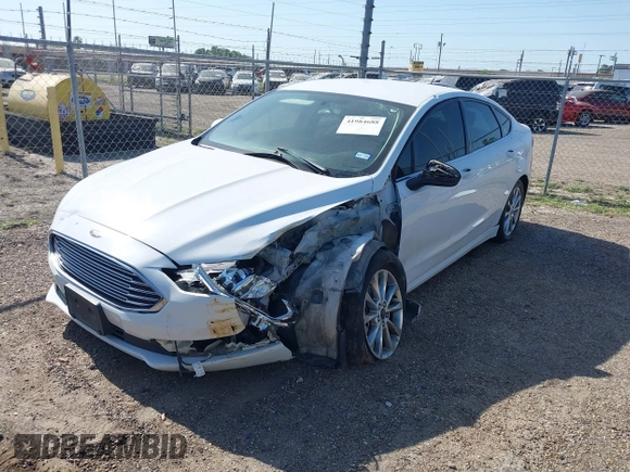 2017 Ford Fusion SE z VIN 3FA6P0H7XHR144020, wystawiony jako IAAI lot #41984688 z przebiegiem 189 326 mil mil oraz . Historia ofert i sprzedaży dostępna na DreamBid. Obrazek 18.