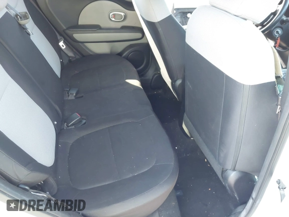 2015 Kia Soul with VIN KNDJN2A22F7228311, listed as a IAAI auction lot 41680343 with 116,503 mi miles. Bid and sale history available at carsss.com. Image 8.