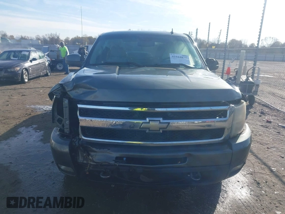 2011 Chevrolet Silverado 1500 LTZ with VIN 3GCPKTE39BG212827, listed as a IAAI auction lot 41044871 with 197,096 mi miles and . Bid and sale history available at DreamBid. Image 12.