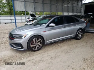 2019 Volkswagen Jetta GLI S z VIN 3VW6T7BU4KM222404, wystawiony jako Copart lot #55097435 z przebiegiem 121 664 mil mil oraz Szkoda całkowita • Salvage title. Historia ofert i sprzedaży dostępna na DreamBid. Obrazek 1.
