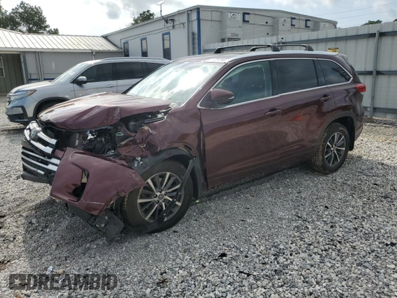 2018 Toyota Highlander SE с VIN 5TDJZRFH4JS865046, выставлен на аукционе Copart как лот 54605785 с пробегом 115 794 миль миль и Списание • Salvage title. История ставок и продаж доступна на DreamBid. Изображение 1.