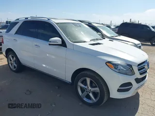 2016 Mercedes-Benz GLE 350 z VIN 4JGDA5JB9GA782908, wystawiony jako IAAI lot #42317074 z przebiegiem 121 198 mil mil oraz . Historia ofert i sprzedaży dostępna na DreamBid. Obrazek 1.