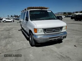 2007 Ford Econoline Passenger XL z VIN 1FBSS31L77DB35609, wystawiony jako Copart lot #49812835 z przebiegiem 379 167 mil mil oraz Szkoda całkowita • Salvage title. Historia ofert i sprzedaży dostępna na DreamBid. Obrazek 12.