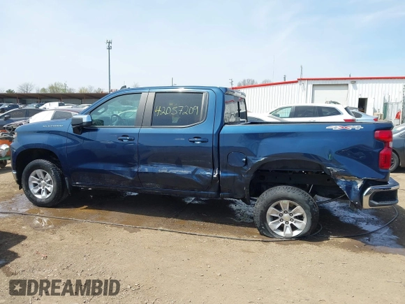 2020 Chevrolet Silverado 1500 LT with VIN 3GCUYDED3LG339171, listed as a IAAI auction lot 42057209 with 127,093 mi miles and . Bid and sale history available at DreamBid. Image 14.