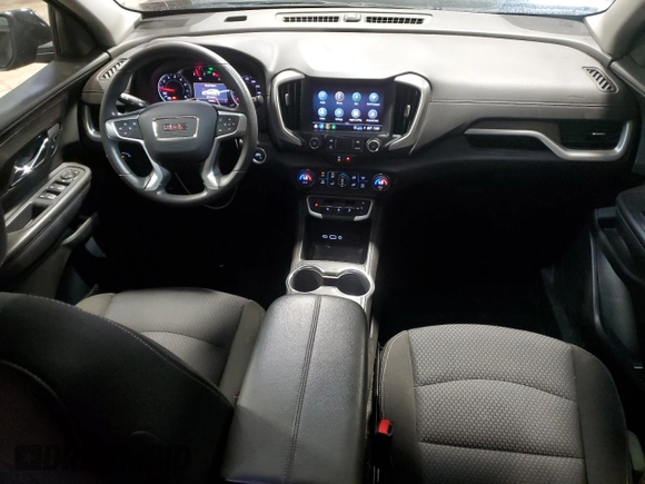 2022 GMC Terrain SLE z VIN 3GKALMEV8NL288534, wystawiony jako Copart lot #60321875 z przebiegiem 31 045 mil mil oraz Szkoda całkowita • Salvage title. Historia ofert i sprzedaży dostępna na DreamBid. Obrazek 8.