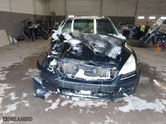 2006 Honda Accord Cpe EX with VIN 1HGCM72736A018243, listed as a IAAI auction lot 41546297 with NaN miles. Bid and sale history available at carsss.com. Image 13.