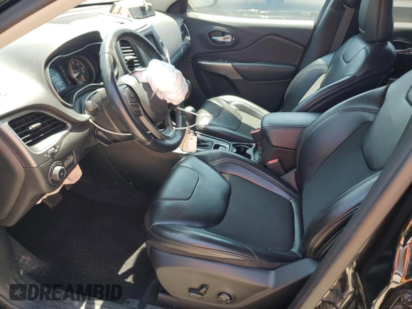 2019 Jeep Cherokee Latitude Plus with VIN 1C4PJMLBXKD233718, listed as a Copart auction lot 58933435 with 56,413 mi miles and Salvage title. Bid and sale history available at DreamBid. Image 7.