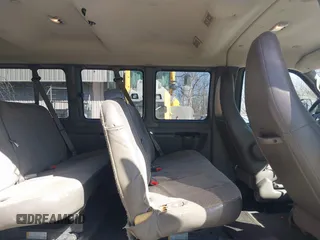 2016 Chevrolet Express Passenger LT with VIN 1GAZGPFGXG1284346, listed as a IAAI auction lot 41844084 with 74,555 mi miles and . Bid and sale history available at DreamBid. Image 8.