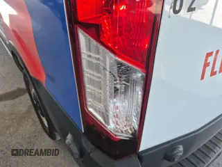 2020 Ford Transit Cargo z VIN 1FTYE1C89LKA17335, wystawiony jako IAAI lot #42561511 z przebiegiem 276 728 mil mil oraz . Historia ofert i sprzedaży dostępna na DreamBid. Obrazek 21.