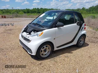 2016 Smart fortwo Passion with VIN WMEEJ9AA5GK842721, listed as a IAAI auction lot 41694475 with Not Provided miles and . Bid and sale history available at DreamBid. Image 2.