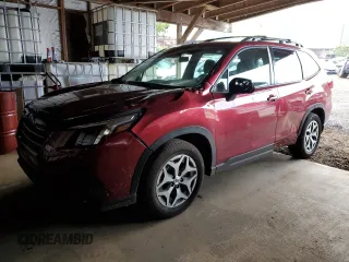 2023 Subaru Forester Premium z VIN JF2SKADC1PH446913, wystawiony jako Copart lot #52460345 z przebiegiem 10 626 mil mil oraz Czysty tytuł • Clean title. Historia ofert i sprzedaży dostępna na DreamBid. Obrazek 1.