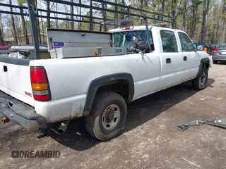 2006 GMC Sierra 2500HD Work Truck with VIN 1GTHC23U66F226795, listed as a IAAI auction lot 41663946 with Not provided miles and . Bid and sale history available at DreamBid. Image 4.