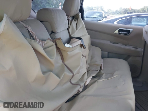 2015 Nissan Pathfinder S with VIN 5N1AR2MM8FC682289, listed as a IAAI auction lot 42604059 with 77,577 mi miles and . Bid and sale history available at DreamBid. Image 8.
