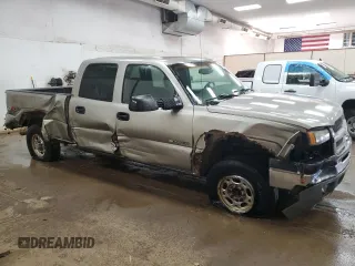 2003 Chevrolet Silverado 1500HD LS z VIN 1GCGK13U43F132922, wystawiony jako Copart lot #68942804 z przebiegiem Nie podano mil oraz Czysty tytuł • Clean title. Historia ofert i sprzedaży dostępna na DreamBid. Obrazek 4.